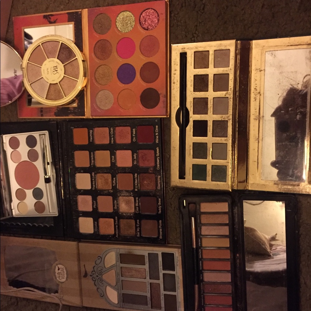 Eye shadow pallets - Picture 4 of 8